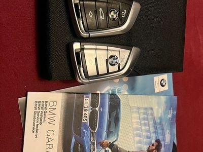 Grå Brugt 2020 BMW 330 Sport Line Stationcar | 294.800 kr. (Fair pris)