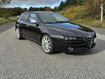 Sort Brugt 2010 Alfa Romeo 159 Ti Stationcar | 109.800 kr.
