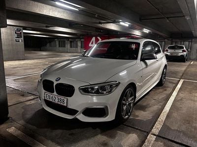 Hvid Brugt 2015 BMW M135 Hatchback | 338.700 kr.