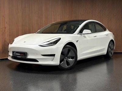 Hvid Brugt 2020 Tesla Model 3 Standard Range Sedan | 159.995 kr. (God pris)