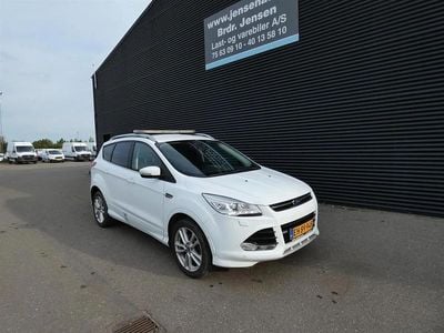 Hvid Brugt 2015 Ford Kuga Titanium SUV | 59.800 kr.