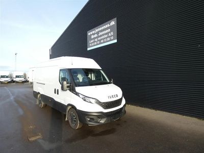 Hvid Brugt 2021 Iveco Daily Van | 325.000 kr.