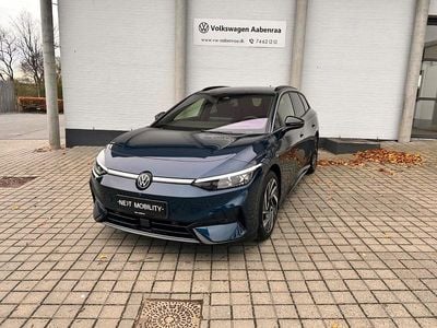 Blåmetal Brugt 2025 VW ID.7 Style Stationcar | 414.900 kr.