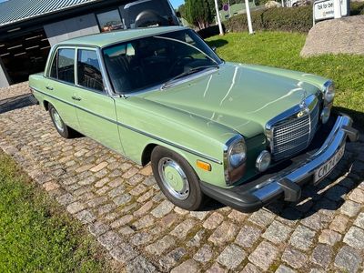 Grøn Brugt 1974 Mercedes 250 | 160.000 kr.