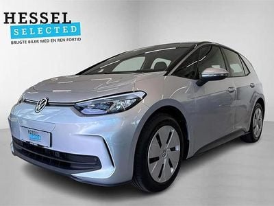 Scale silver metallic Ny 2025 VW ID.3 Pure Hatchback | 219.900 kr.