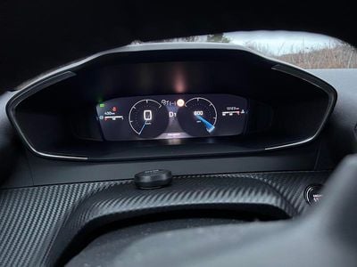 Brugt Peugeot 2008 Allure+ 130 HK (95 kW) 2023 Grå SUV