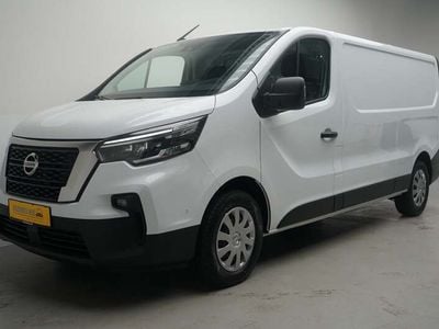 Hvid Ny 2024 Nissan Primastar N-Connecta MPV | 259.900 kr.