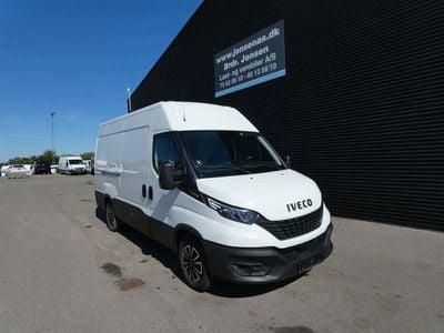 Hvid Brugt 2022 Iveco Daily Van | 299.800 kr.
