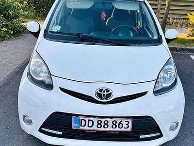 Brugt Toyota Aygo 68 HK (50 kW) 2012 Hatchback