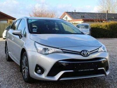 brugt Toyota Avensis 1,8 VVT-i T2 Touring Sports MDS