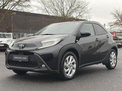 209 night sky black Ny 2025 Toyota Aygo X Active SUV | 174.900 kr.