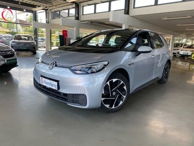 Scale silver metallic Brugt 2023 VW ID.3 Pro Performance Hatchback | 202.500 kr. (Fair pris)