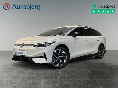 Hvid metal Brugt 2025 VW ID.7 Style Stationcar | 399.500 kr. (Fair pris)