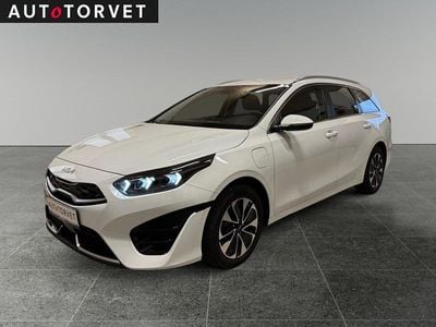 Hvid Brugt 2022 Kia Ceed Sportswagon Stationcar | 129.700 kr. (Super pris)