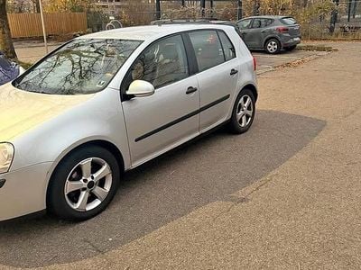 Brugt 2004 VW Golf V Hatchback | 35.000 kr.