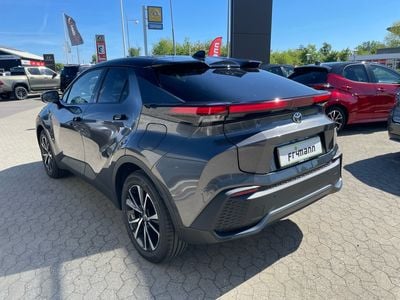 2nb 1g3 ash grey/202 astral Brugt 2024 Toyota C-HR Style SUV | 339.990 kr.