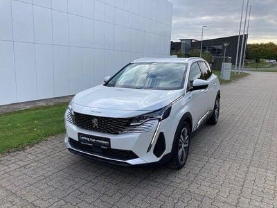 Hvid perleeffekthvid perleeffekt Brugt 2021 Peugeot 3008 Allure SUV | 189.900 kr. (Fair pris)