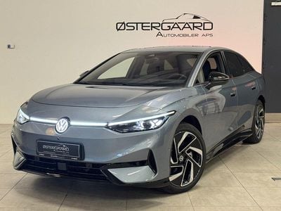 Lysblåmetal Brugt 2025 VW ID.7 Style Hatchback | 379.700 kr. (Super pris)