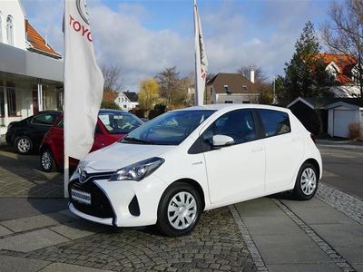 brugt Toyota Yaris Hybrid 1,5 B/EL E-CVT 100HK 5d Trinl. Gear
