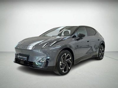 Beige Ny 2025 Lynk & Co 02 | 298.500 kr.