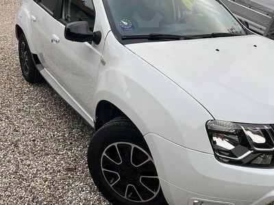 Hvid Brugt 2017 Dacia Duster Black Shadow SUV | 89.500 kr. (God pris)