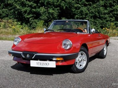 Rød Brugt 1988 Alfa Romeo Spider Cabriolet | 149.000 kr.