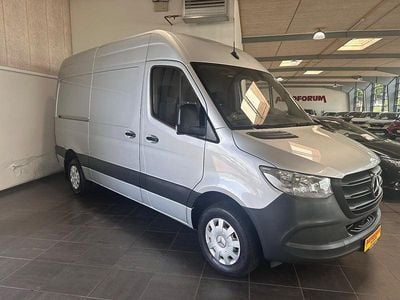 Sølvmetal Brugt 2021 Mercedes Sprinter Van | 316.900 kr.