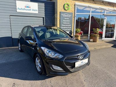 Sort Brugt 2013 Hyundai i30 Eco Hatchback | 69.800 kr. (Lidt for dyr)