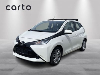 068 white Brugt 2016 Toyota Aygo x-sky Hatchback | 74.900 kr. (Lidt for dyr)