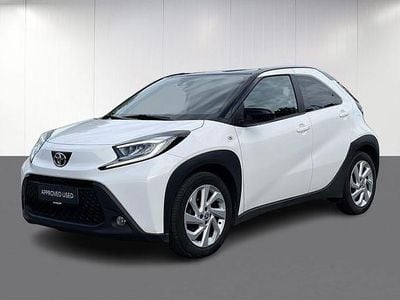 Hvid Brugt 2022 Toyota Aygo Active Hatchback | 134.900 kr. (Lidt for dyr)