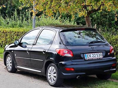 Brugt 2012 Peugeot 206+ Hatchback | 21.000 kr. (Lidt for dyr)