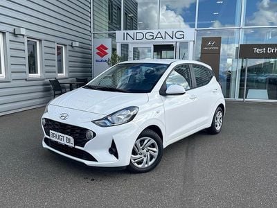 Atlas white Brugt 2023 Hyundai i10 Essential Hatchback | 129.900 kr. (Fair pris)