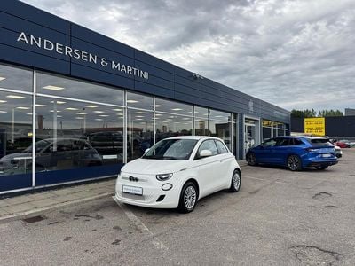 Hvid Brugt 2023 Fiat 500e Icon Hatchback | 123.300 kr. (Fair pris)