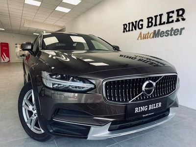 Bronzemetal Brugt 2017 Volvo V90 CC Pro Stationcar | 289.800 kr.