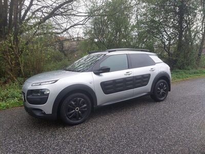 Farve: sølvmetal Brugt 2017 Citroën C4 Cactus Feel Hatchback | 62.900 kr. (Fair pris)