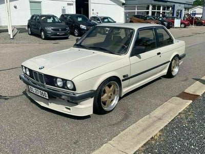 Brugt BMW 318 122 HK (89 kW) 1985 N/a