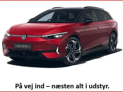 Rødmetal Brugt 2025 VW ID.7 Style Stationcar | 409.780 kr. (Dyr)