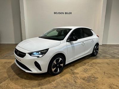 Jade white Brugt 2023 Opel Corsa-e Elegance Hatchback | 139.990 kr. (Fair pris)