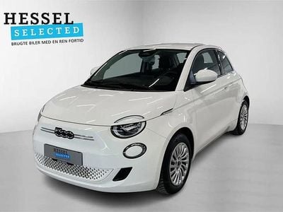 Hvid Brugt 2023 Fiat 500e Action Hatchback | 94.900 kr. (Fair pris)