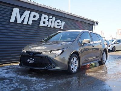Grønmetal Brugt 2022 Toyota Corolla Active Stationcar | 224.900 kr. (Fair pris)