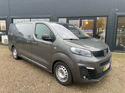 Grå platinum Brugt 2022 Fiat Scudo Lounge MPV | 199.900 kr.