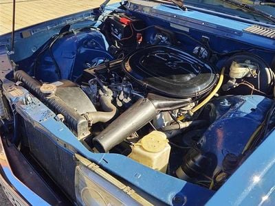 Brugt Mercedes E230 1981