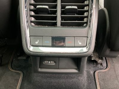 Quartz Gray (koks grå) Brugt 2021 Skoda Enyaq iV Suite SUV | 279.900 kr. (Dyr)