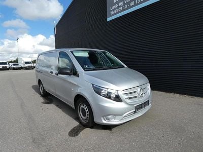 Sølvmetal Brugt 2020 Mercedes Vito MPV | 185.000 kr.