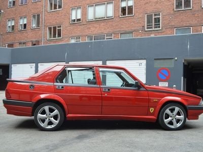 brugt Alfa Romeo 75 2,0 Tvin Spark