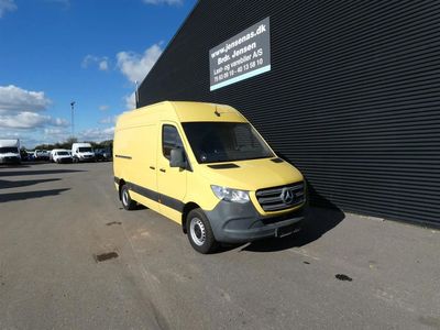Gul Brugt 2018 Mercedes Sprinter Van | 225.000 kr.