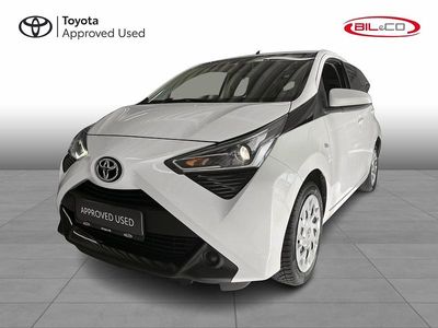 Hvid Brugt 2020 Toyota Aygo x-press Hatchback | 99.900 kr. (Fair pris)