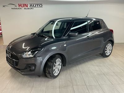 Zmw mineral gray Brugt 2023 Suzuki Swift Action Hatchback | 154.900 kr. (Fair pris)