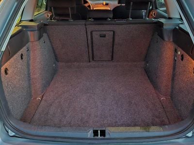Sølvmetal Brugt 2010 Skoda Octavia Ambiente Stationcar | 42.000 kr. (Lidt for dyr)