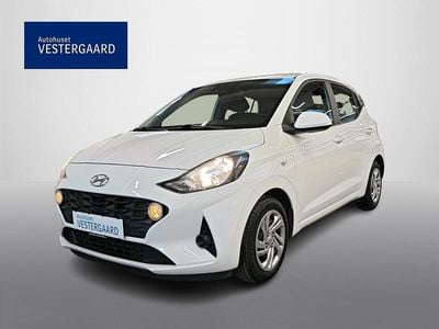 Hvid Brugt 2022 Hyundai i10 Essential Hatchback | 74.700 kr. (God pris)